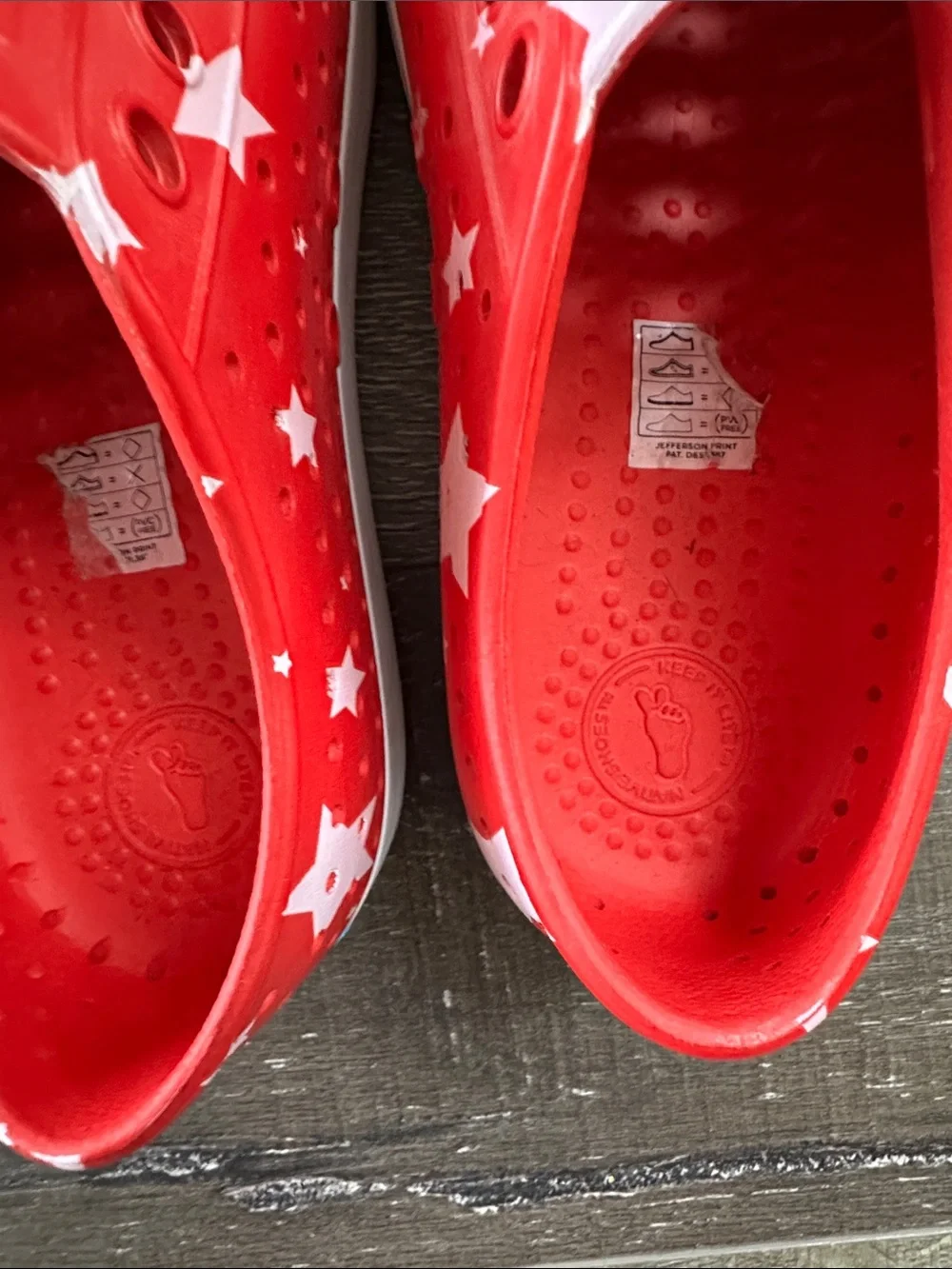 Native Kids Jefferson  Red Star Slip-On Water Shoes